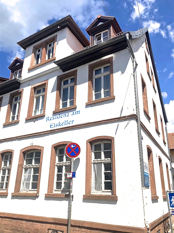 Gebaude 2 Eiskeller