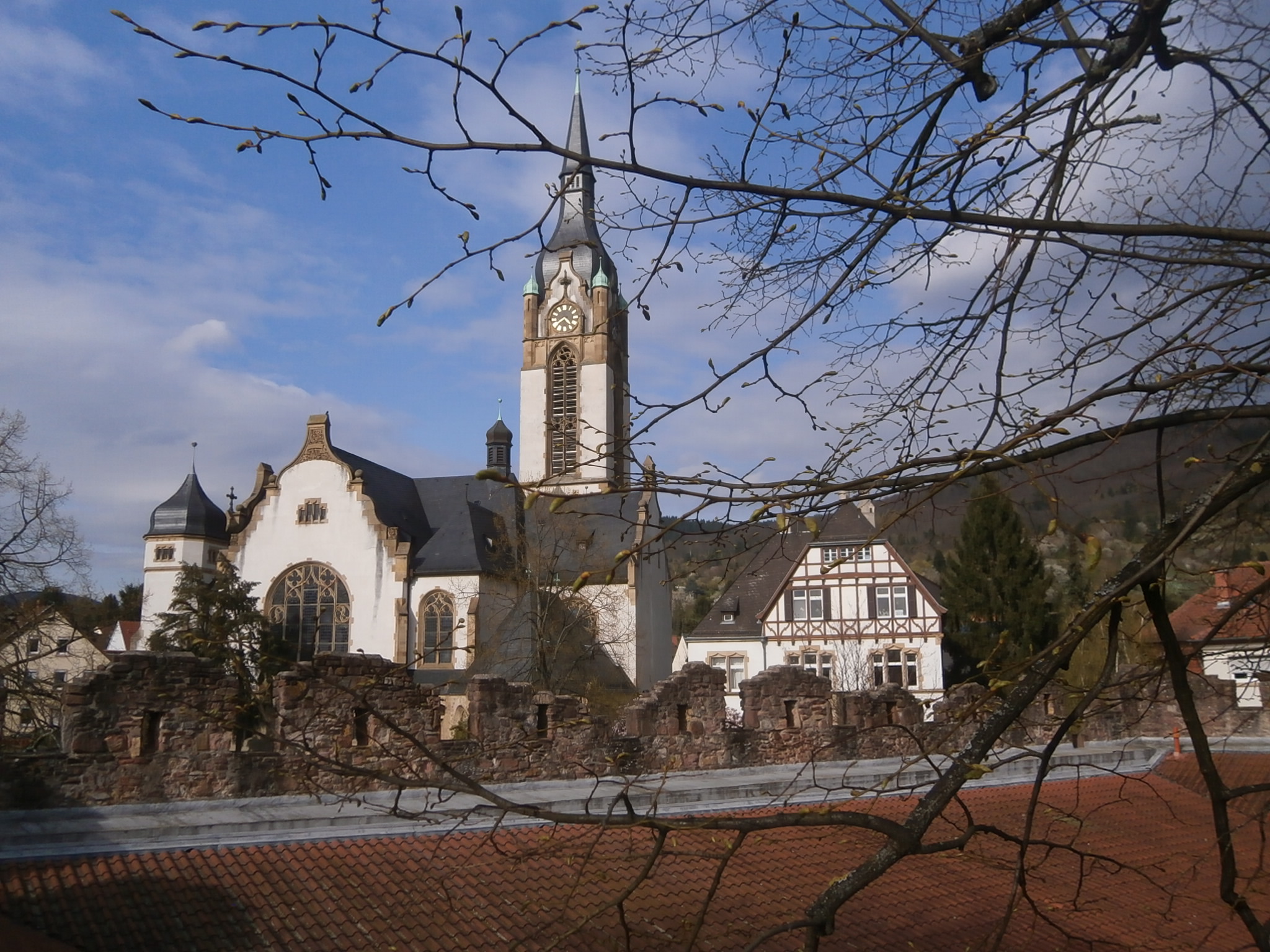 P3296872