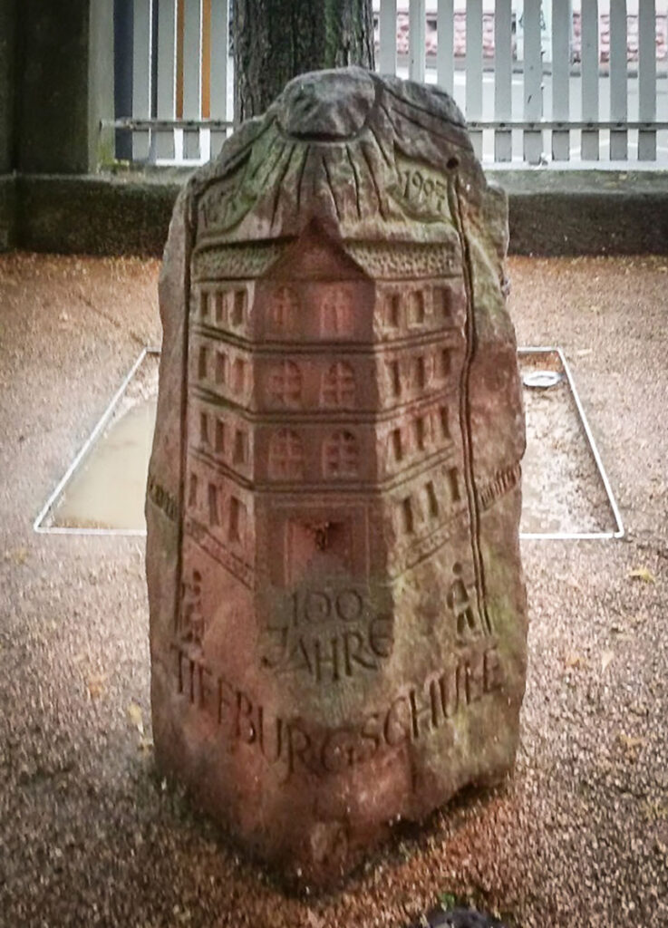 Tiefburgstein 737x1024